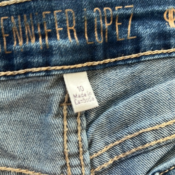 Jennifer Lopez jeans - Picture 2 of 5